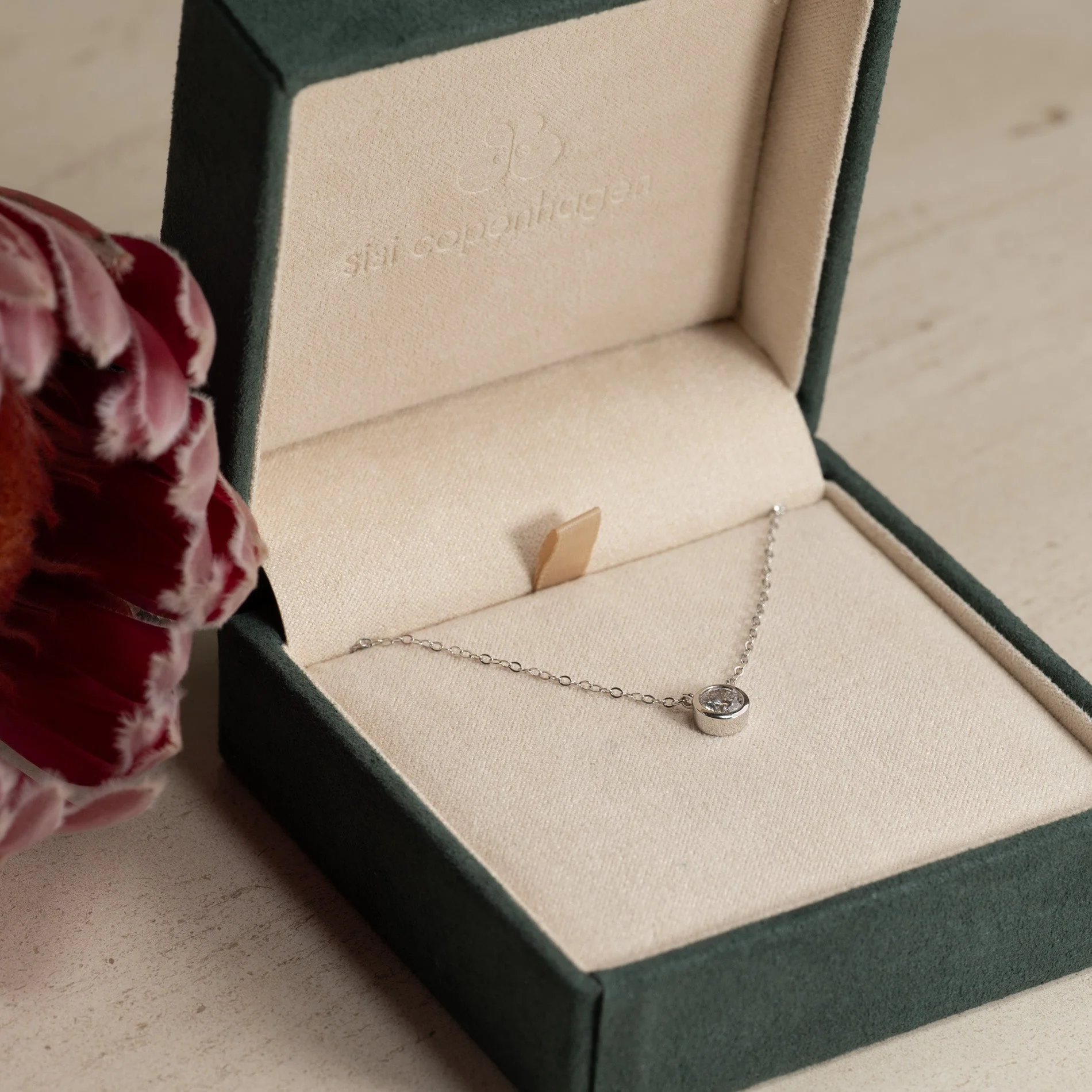 SOLITAIRE BEZEL LAB-DIAMOND NECKLACE - 0.5ct - WG - Image 12