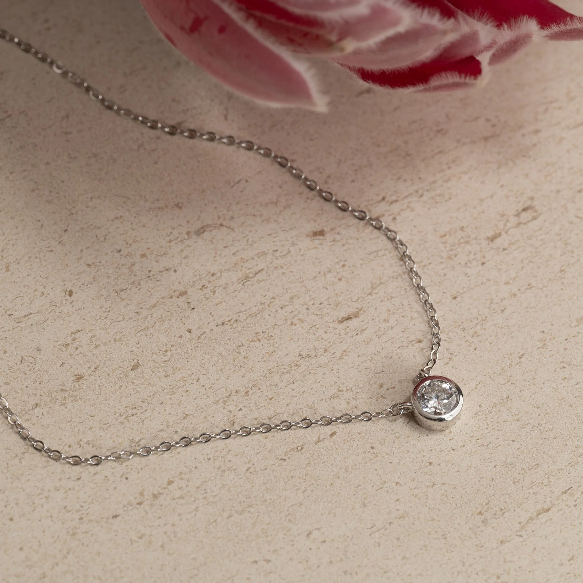 SOLITAIRE BEZEL LAB-DIAMOND NECKLACE - 0.5ct - WG - Image 5