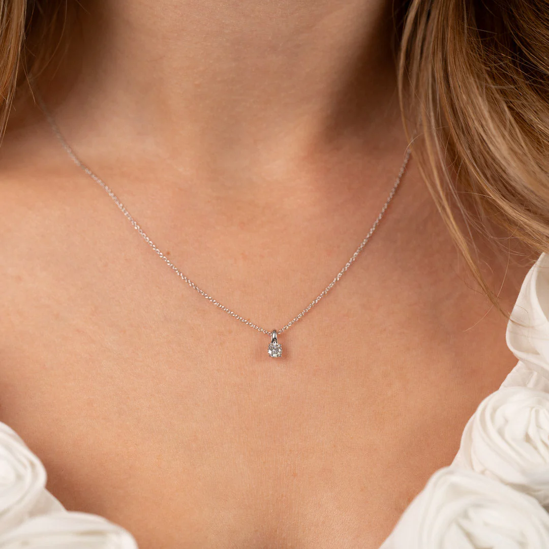 SOLITAIRE DIAMOND PENDANT - Image 3