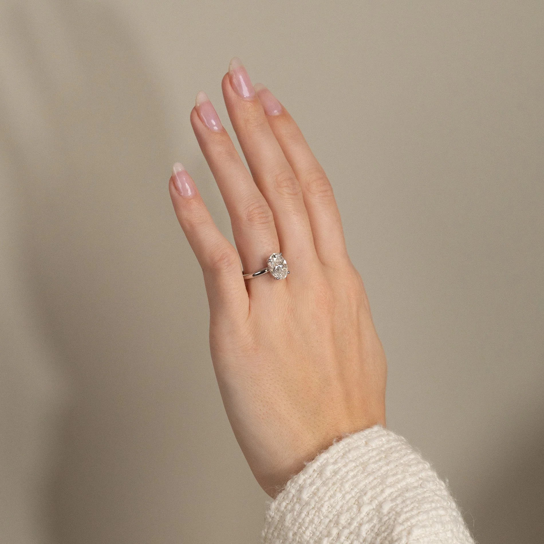 SOLITAIRE OVAL-CUT LAB-DIAMOND RING - 3.0ct - WG - Image 11