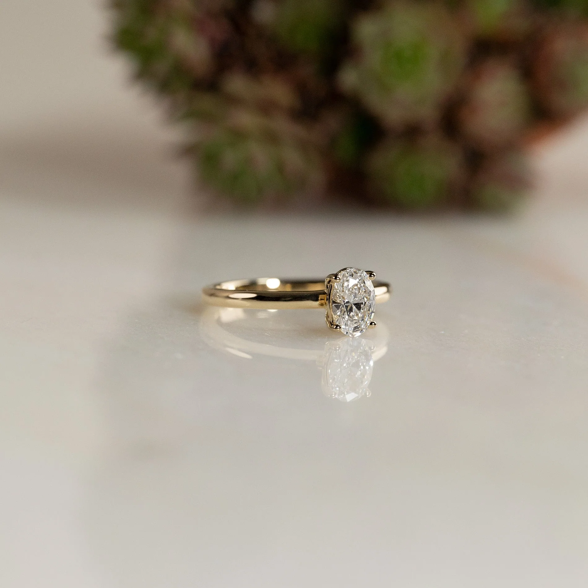 SOLITAIRE OVAL-CUT DIAMOND RING - Image 8