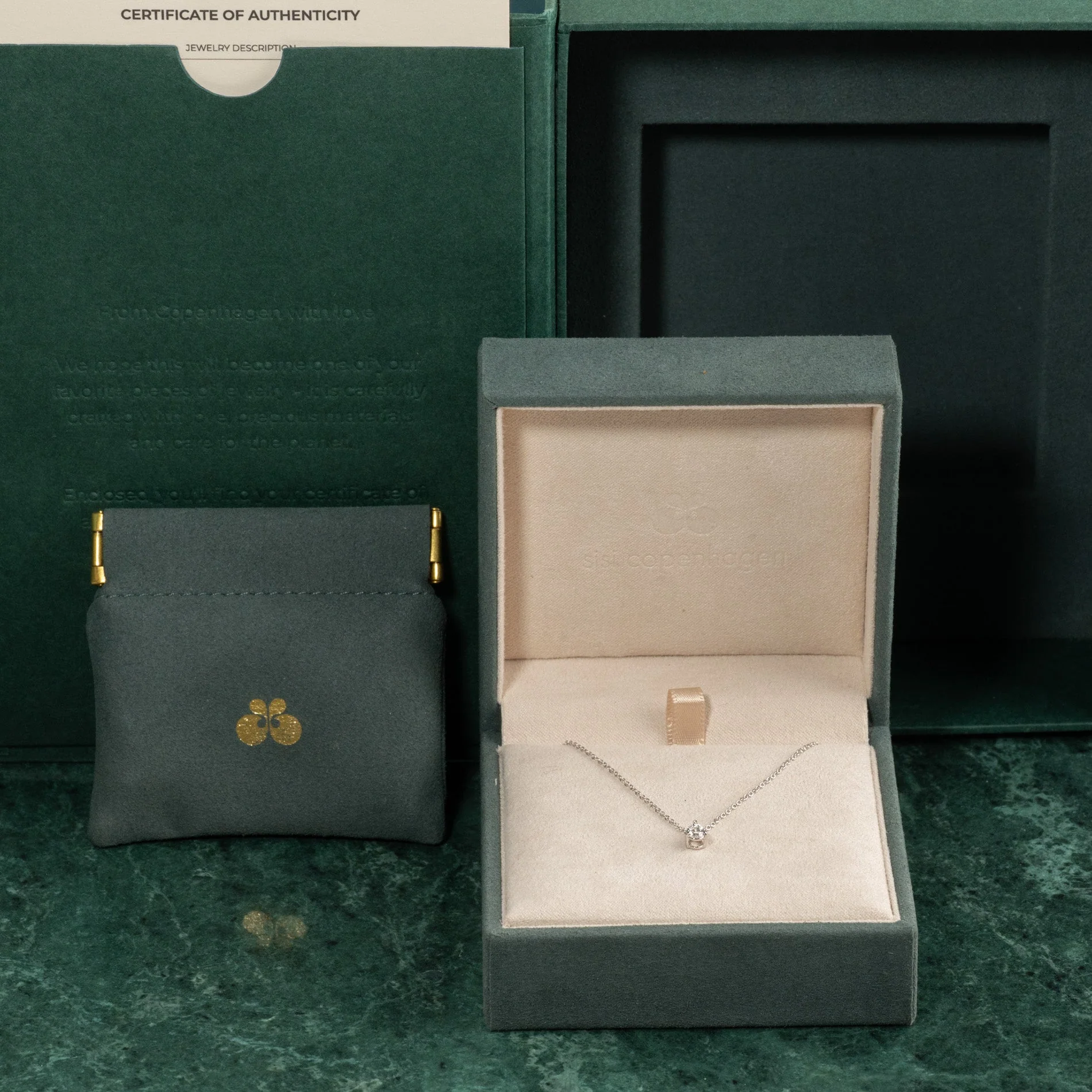 SOLITAIRE PEAR-CUT LAB-DIAMOND PENDANT - 0.25ct - WG - Image 12