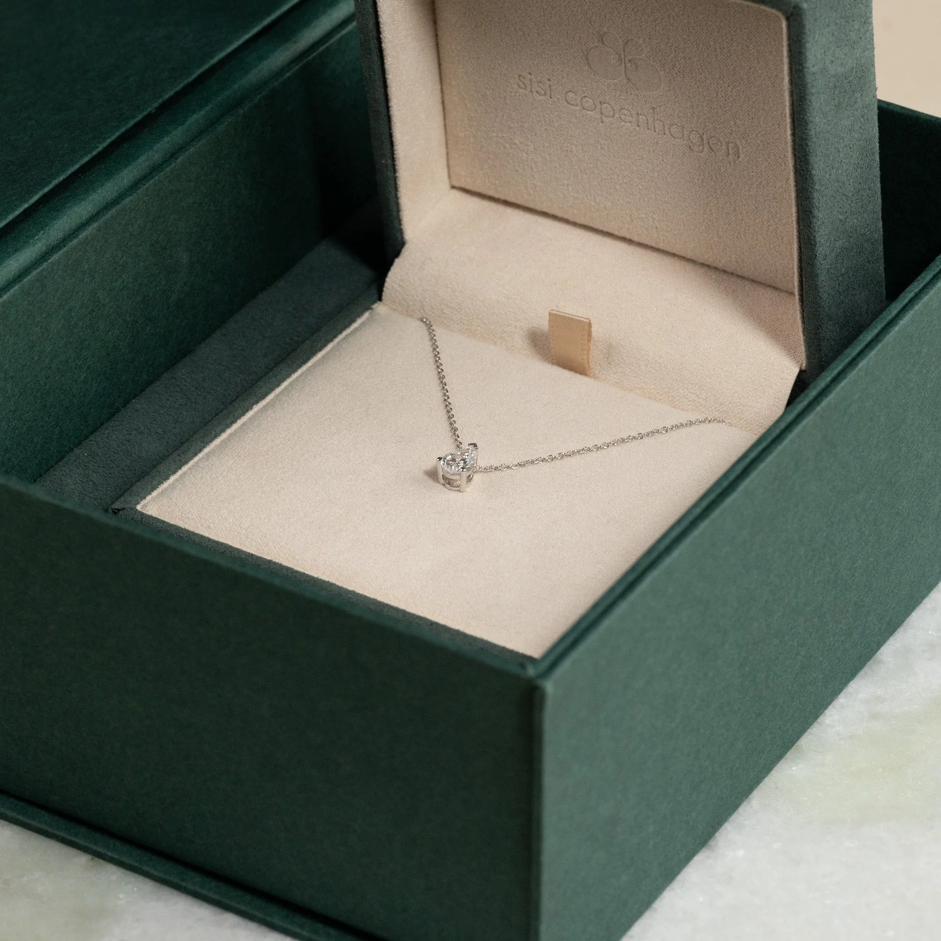 SOLITAIRE PEAR-CUT LAB-DIAMOND PENDANT - 0.45ct - WG - Image 8