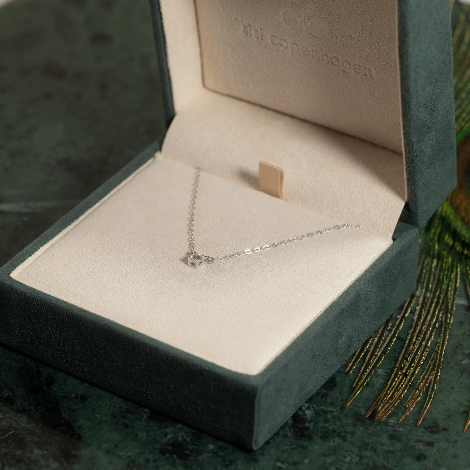 SOLITAIRE PRONG LAB-DIAMOND NECKLACE - 0.1ct - WG - Image 8