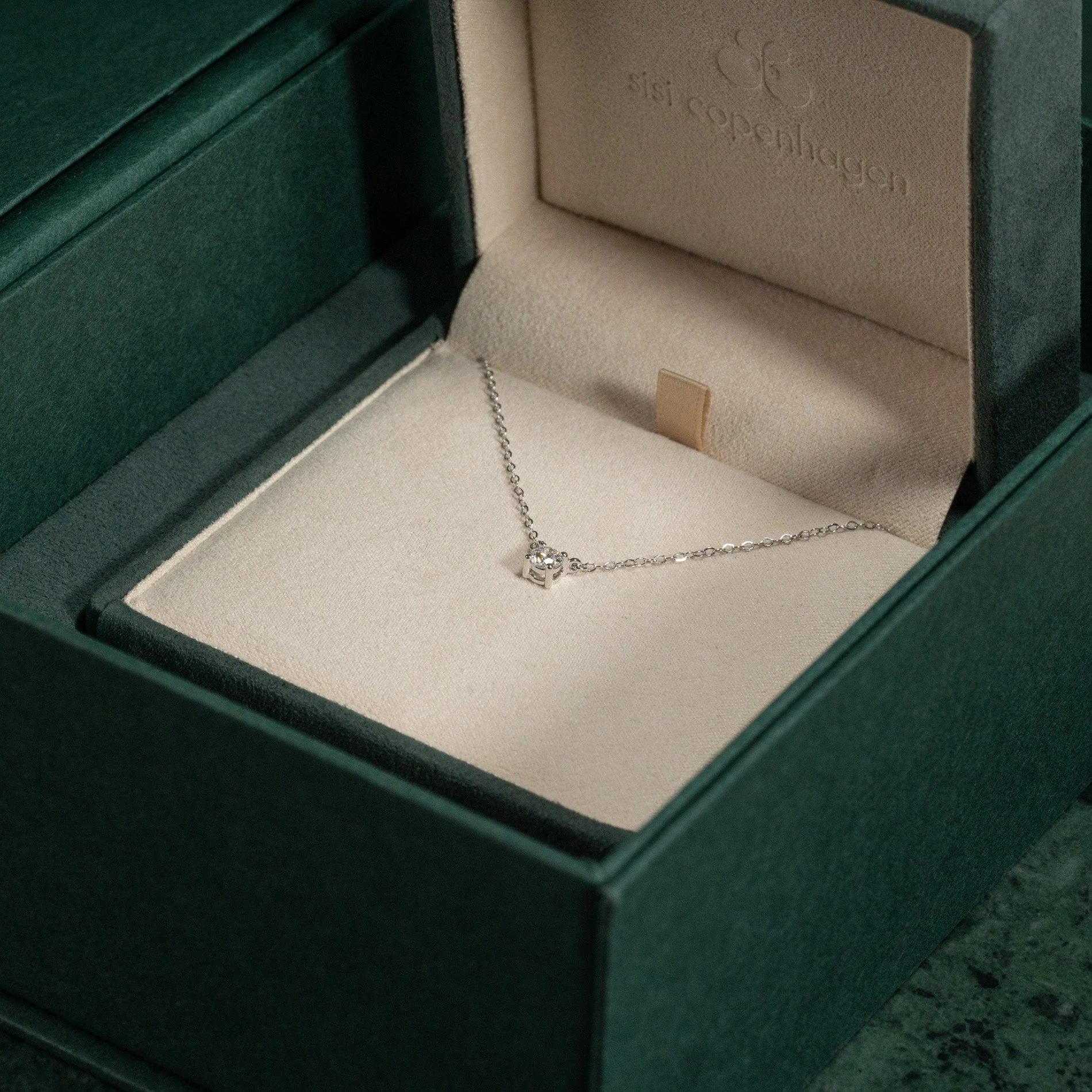 SOLITAIRE PRONG LAB-DIAMOND NECKLACE - 0.25ct - WG - Image 13
