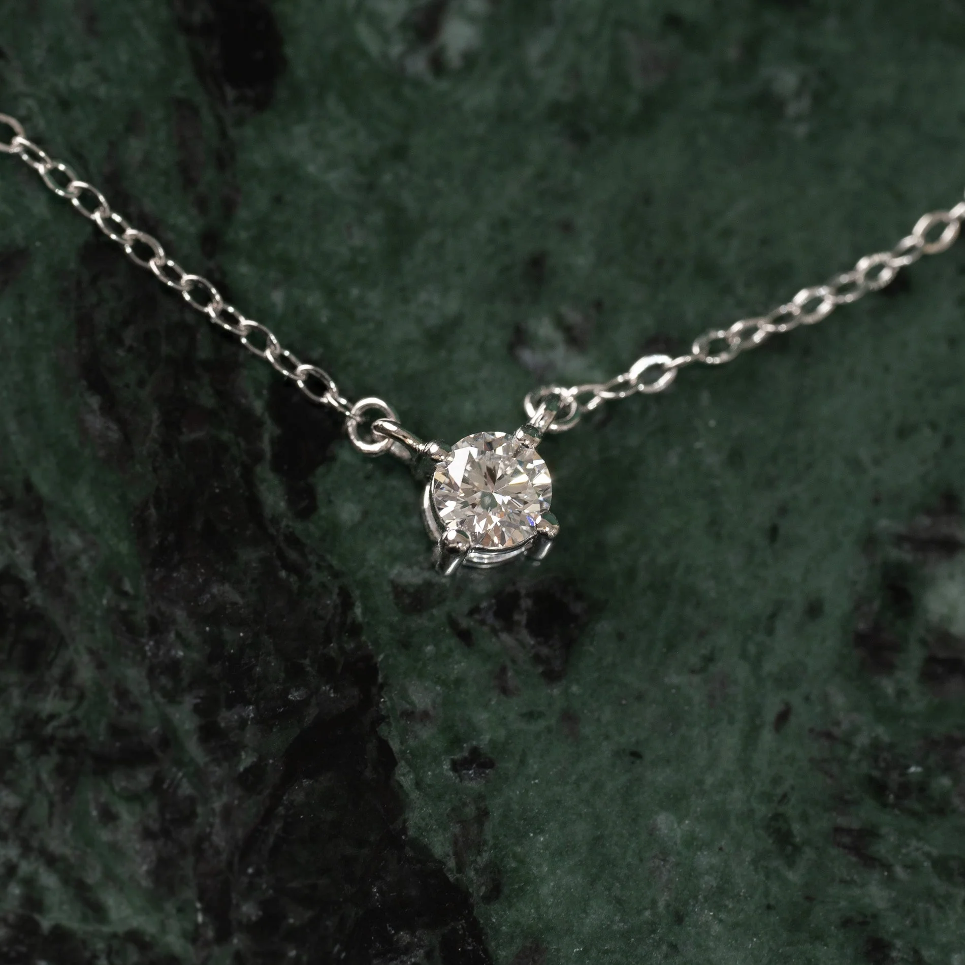 SOLITAIRE PRONG LAB-DIAMOND NECKLACE - 0.25ct - WG - Image 4