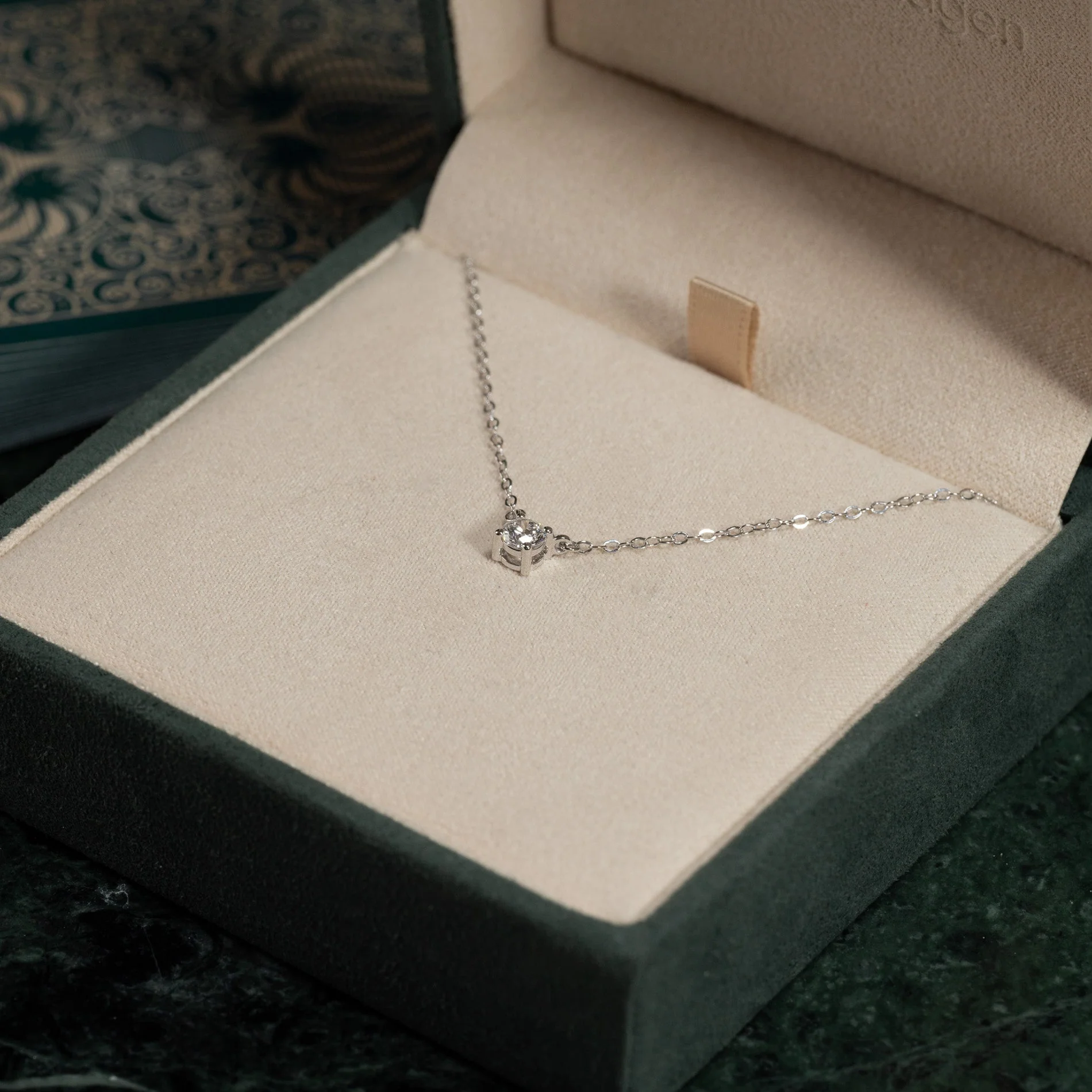 SOLITAIRE PRONG LAB-DIAMOND NECKLACE - 0.25ct - WG - Image 8