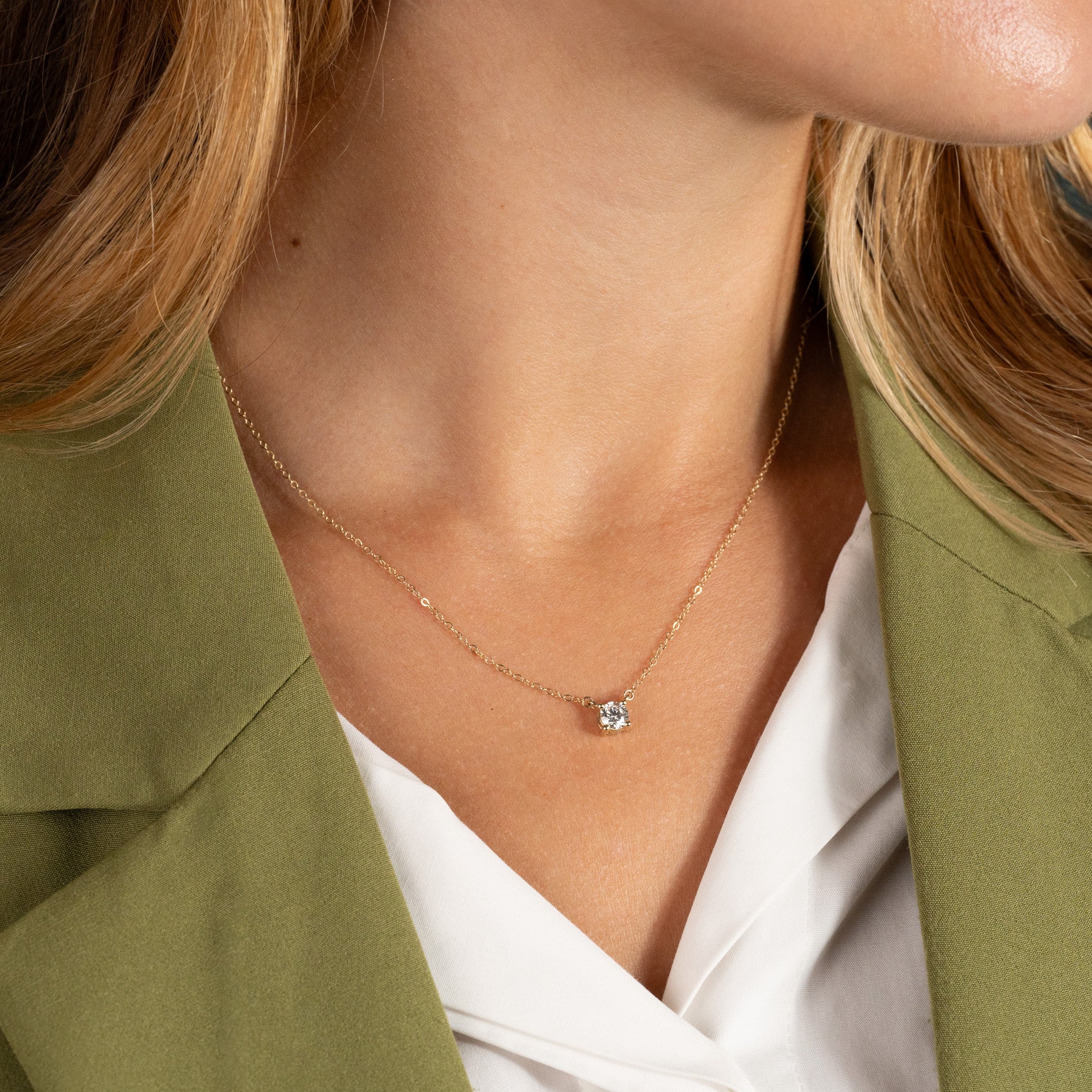 SOLITAIRE PRONG LAB-DIAMOND NECKLACE - 0.5ct - YG - Image 10