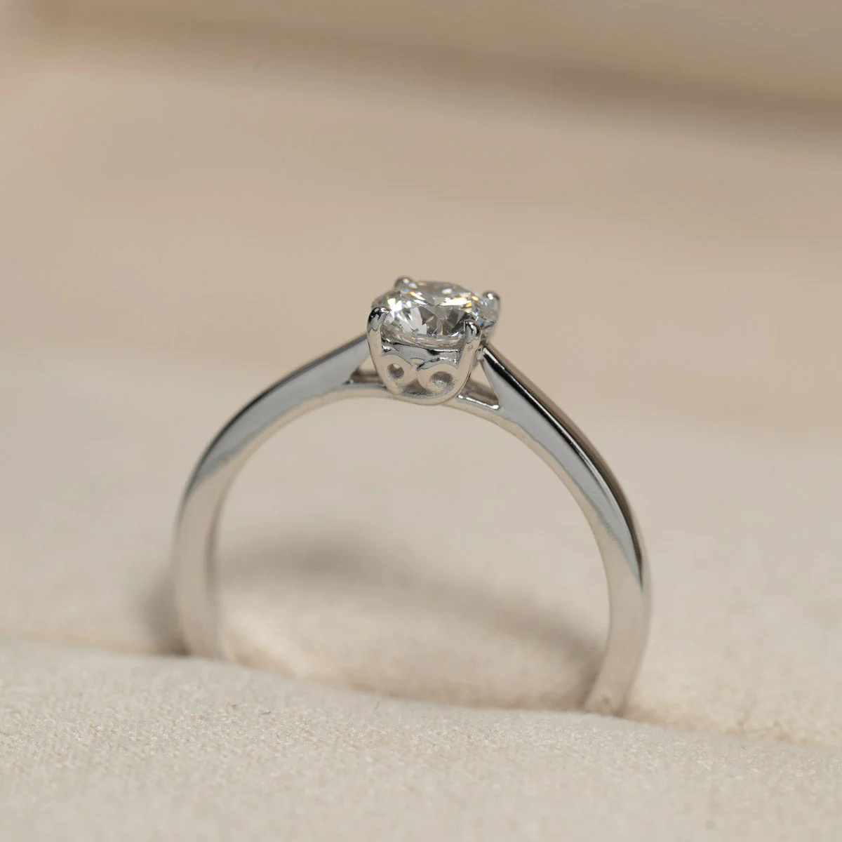 SOLITAIRE TRELLIS LAB-DIAMOND RING - 0.55ct - WG - Image 5