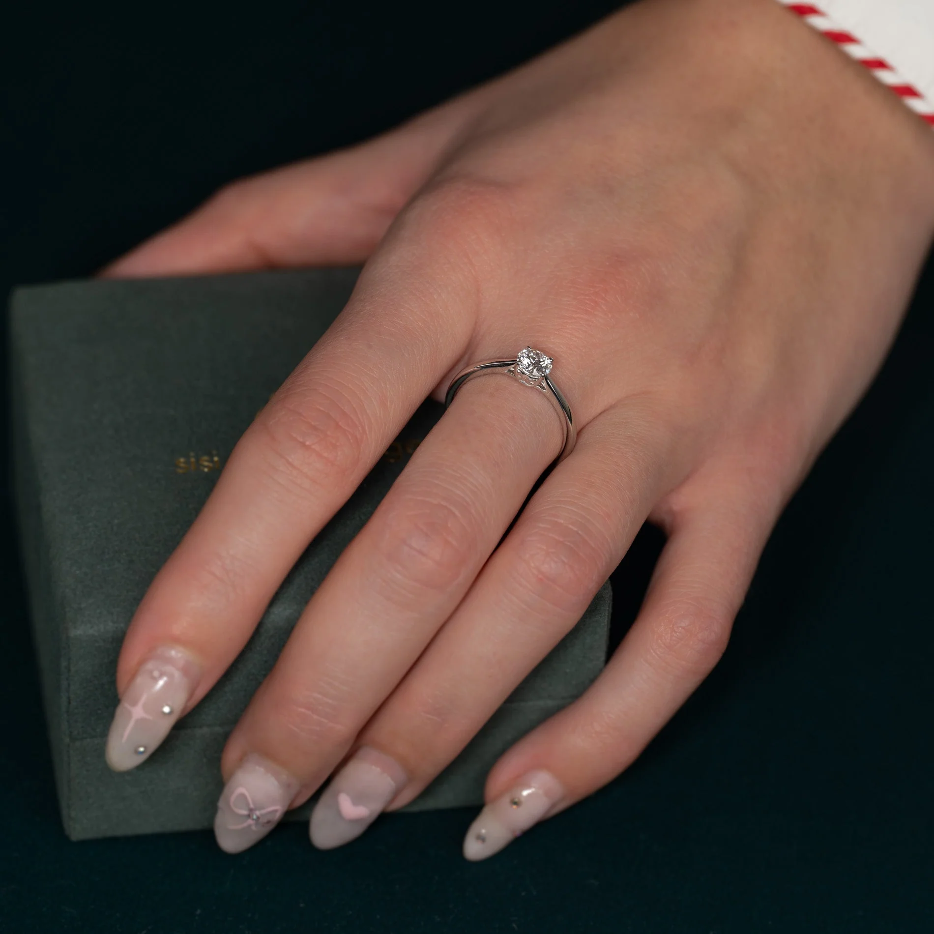 SOLITAIRE TRELLIS LAB-DIAMOND RING - 0.55ct - WG - Image 9