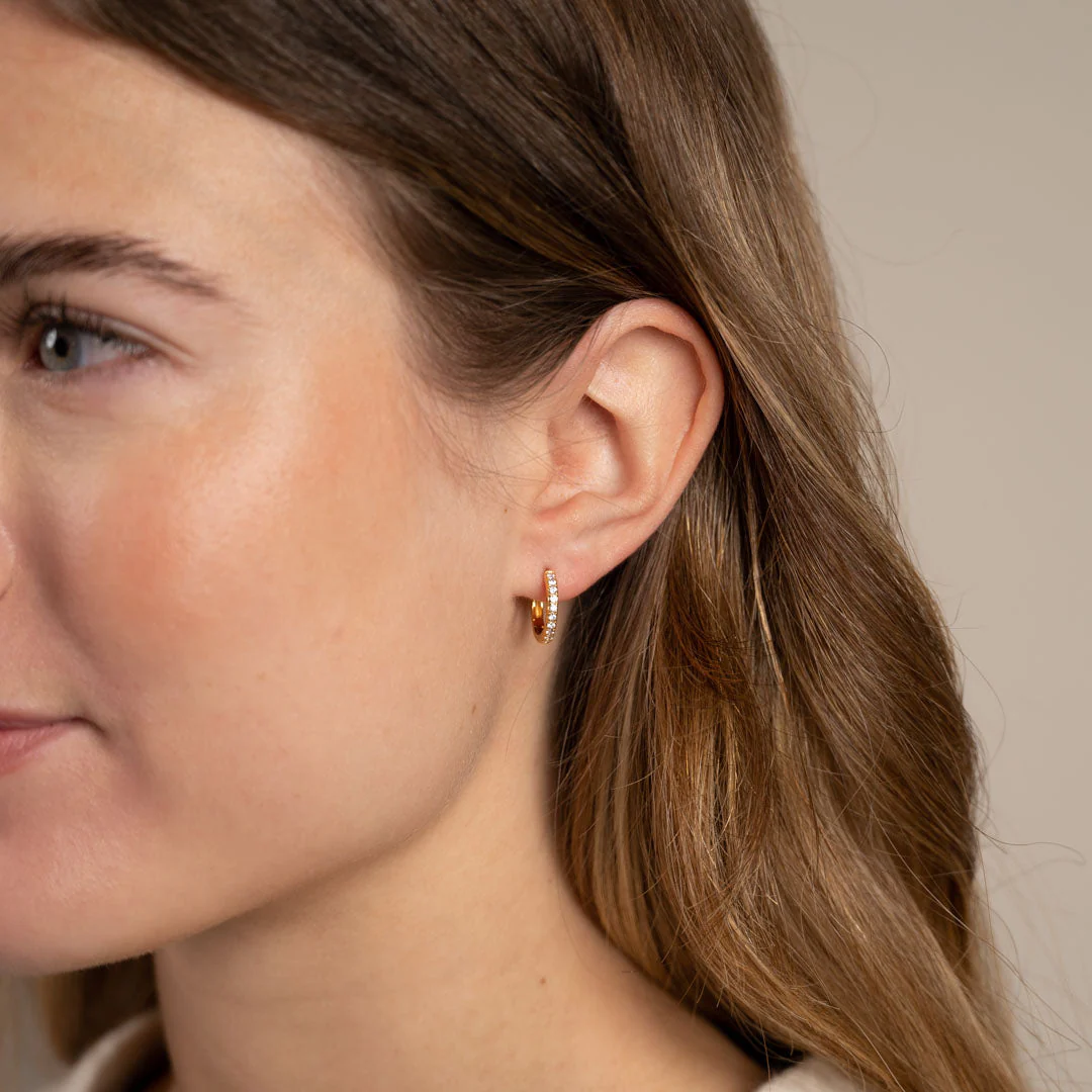 STELLA SMALL GOLDEN CREOL EARRING - Image 5