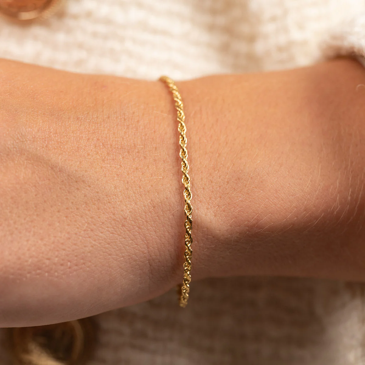 SVEA SMALL GOLDEN BRACELET - Image 3