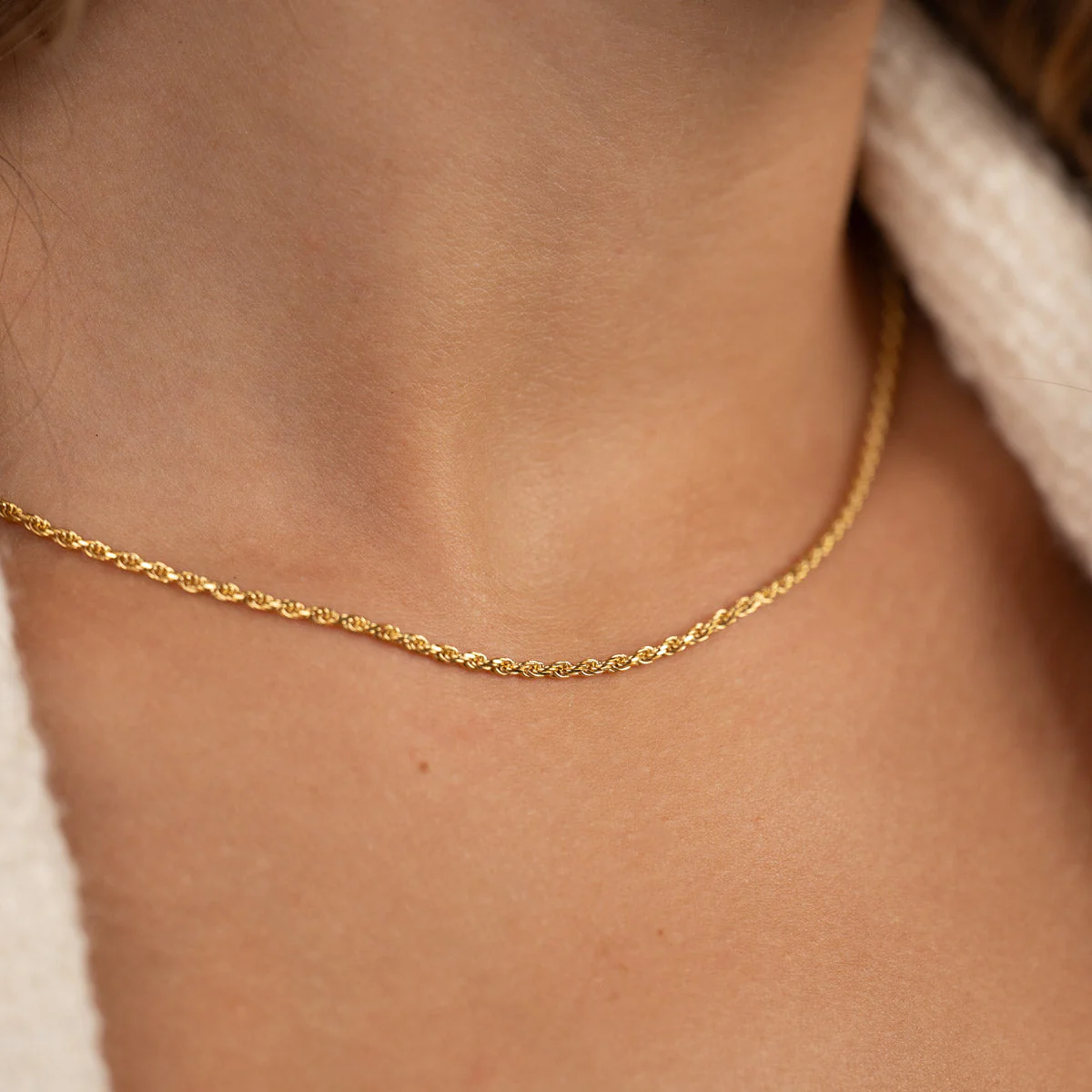 SVEA SMALL GOLDEN CHAIN - Image 6
