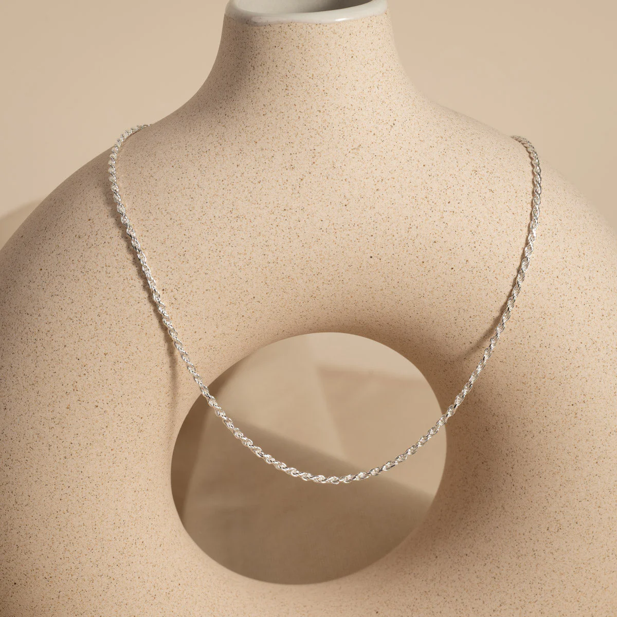 SVEA SMALL SILVER CHAIN - Image 2