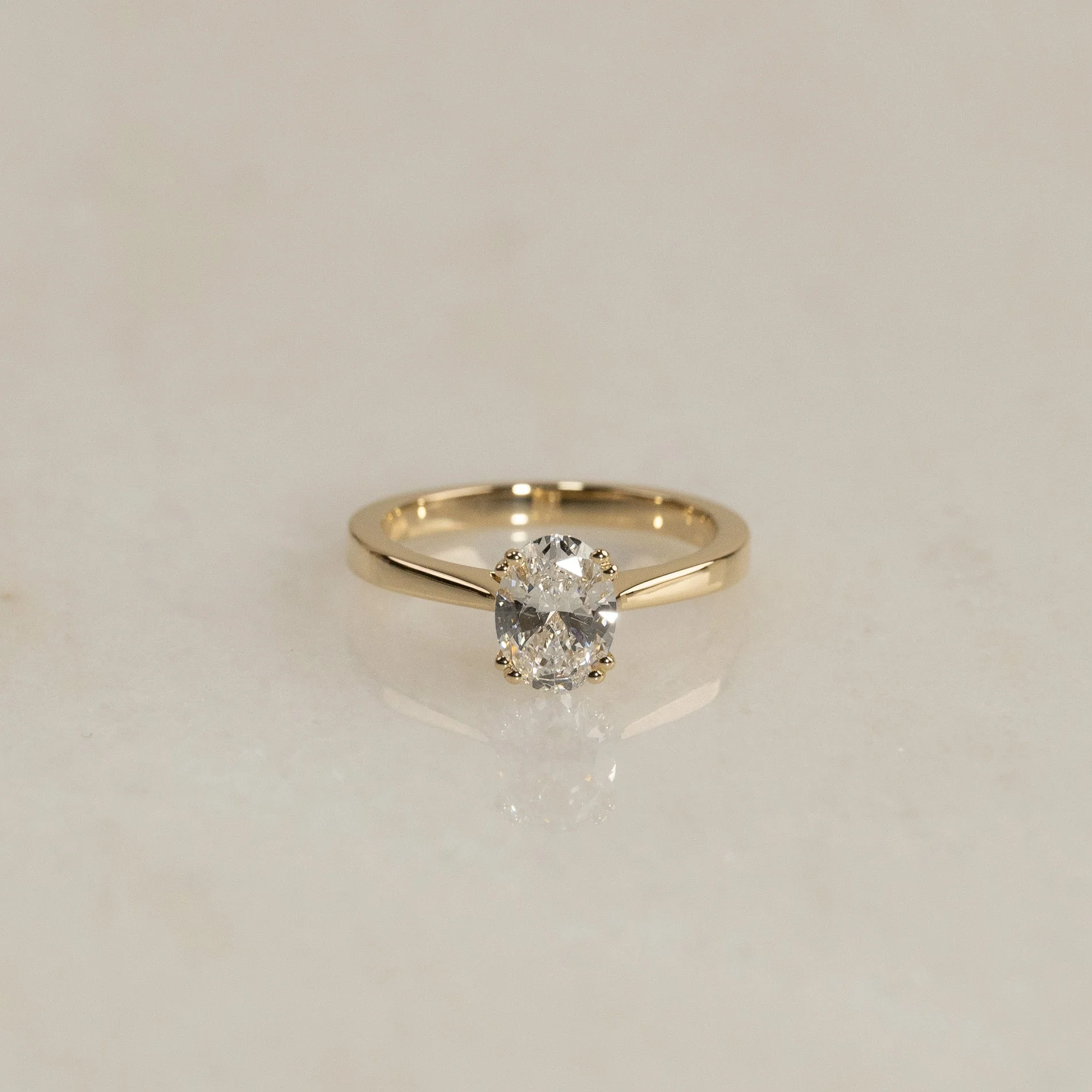 SOLITAIRE TULIP-SET OVAL-CUT LAB-DIAMOND RING - 1.0ct - YG - Image 7