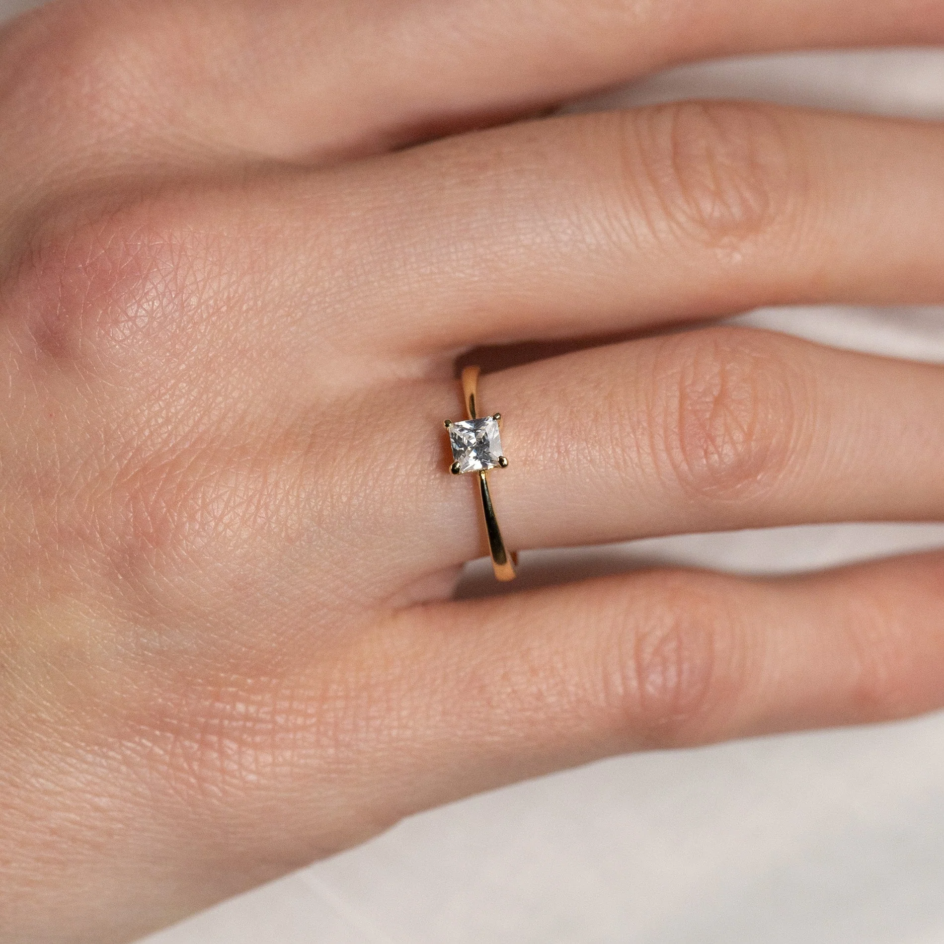 TETRA CRYSTAL SOLID GOLD RING - Image 2