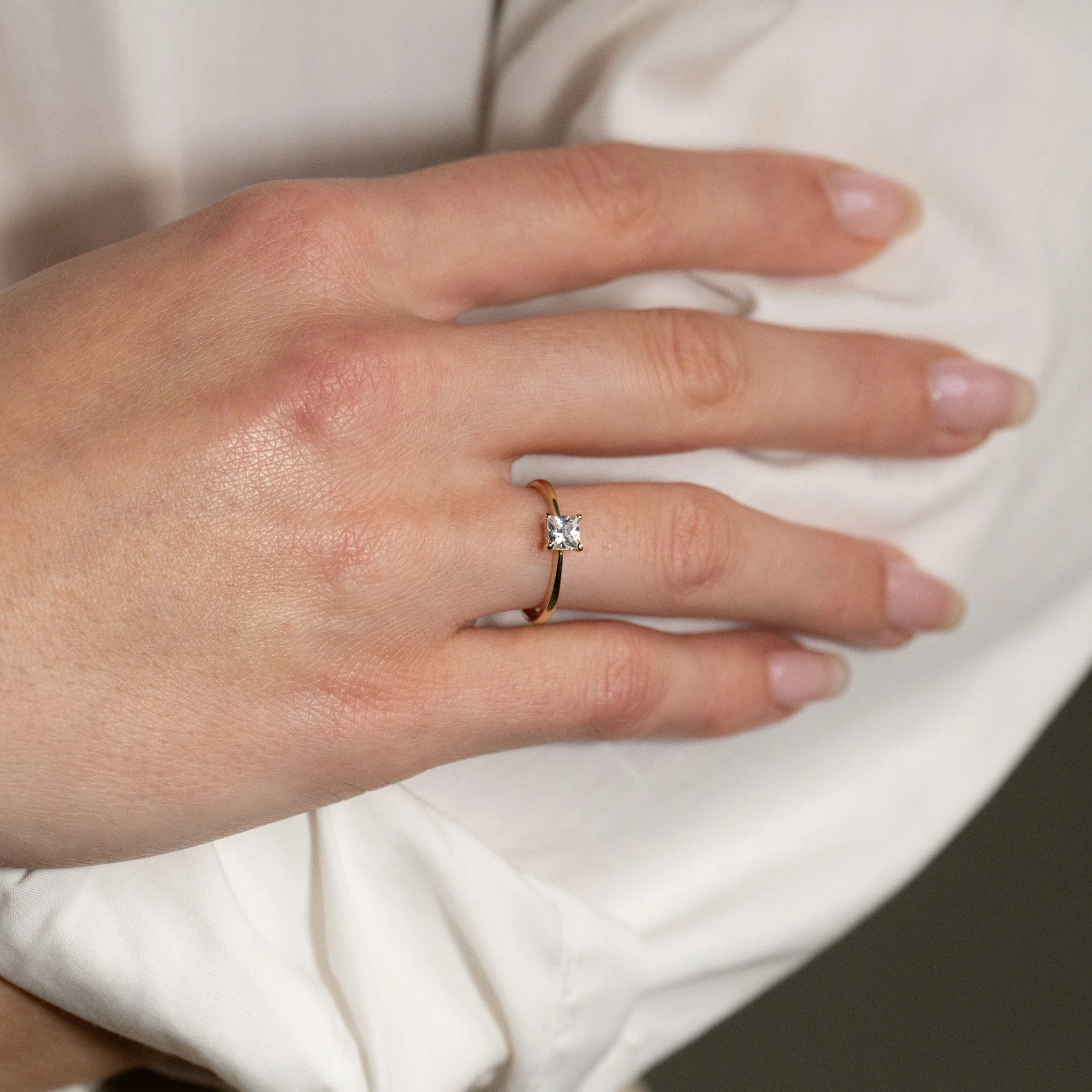 TETRA CRYSTAL SOLID GOLD RING - Image 5
