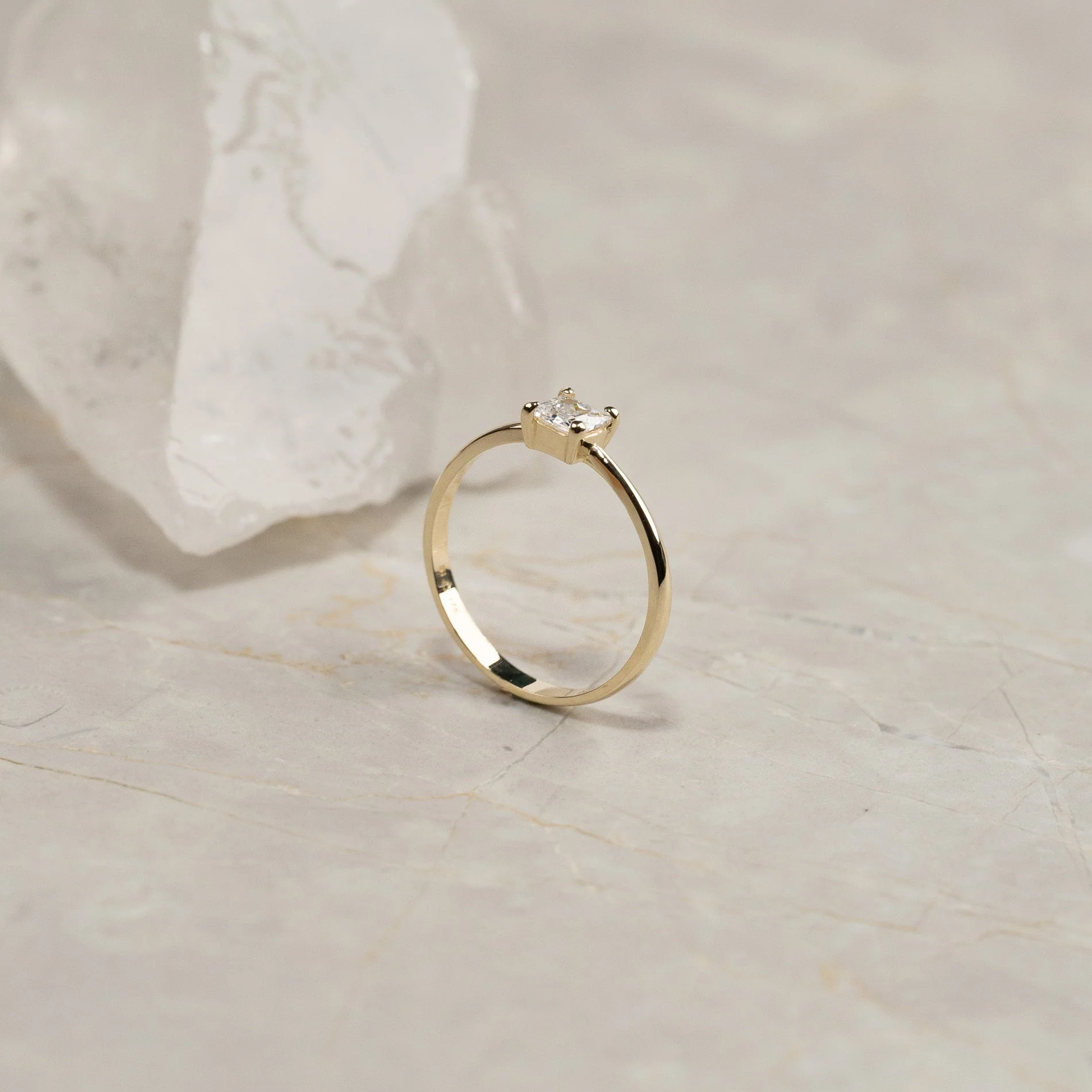 TETRA CRYSTAL SOLID GOLD RING - Image 6