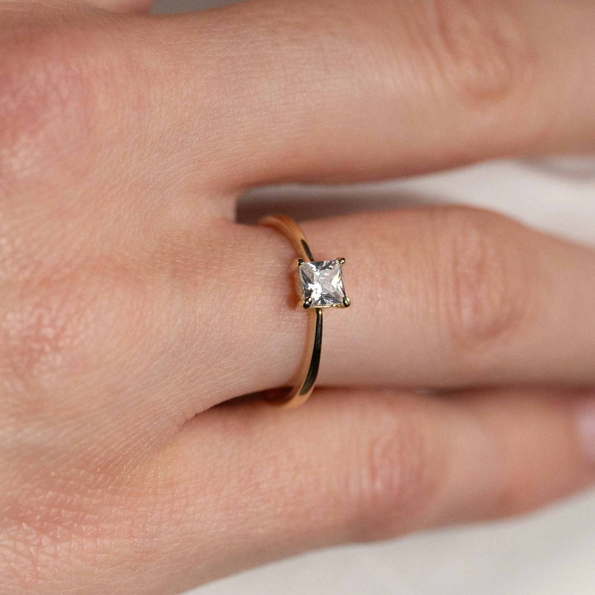 TETRA CRYSTAL SOLID GOLD RING - Image 7