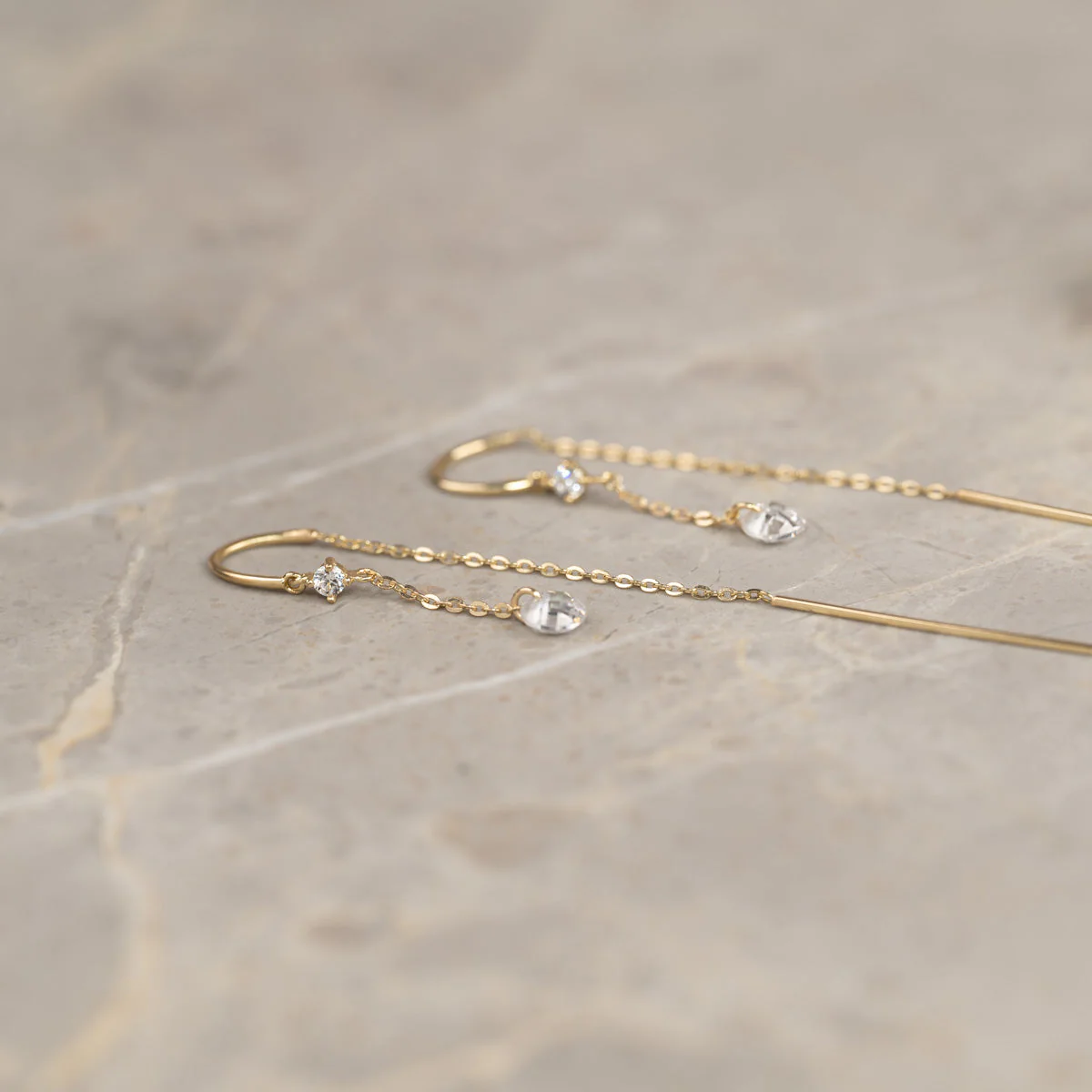 THEODORA CRYSTAL SOLID GOLD EARRING - Image 5