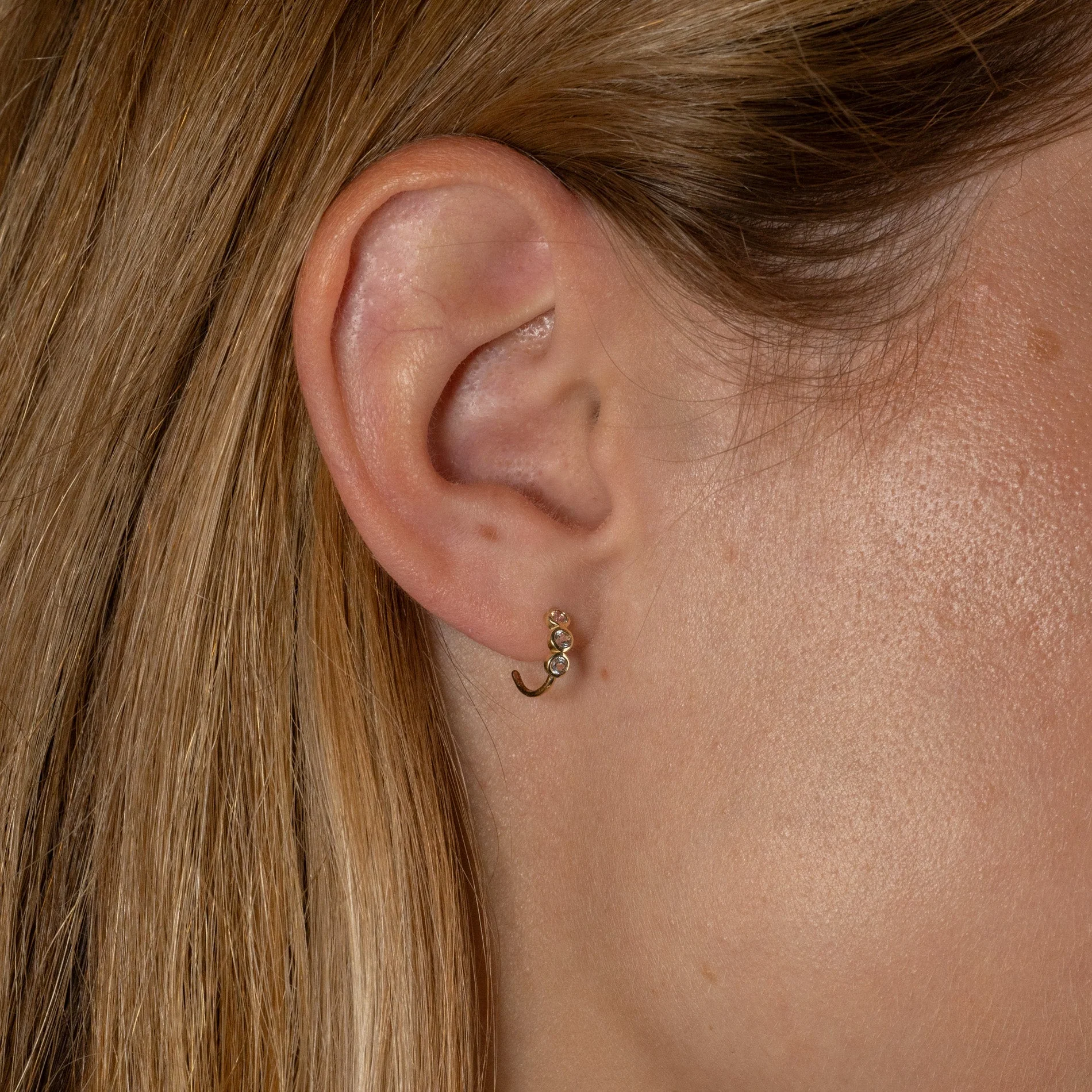 TRINITY WHITE TOPAZ SOLID GOLD EARRING - Image 2