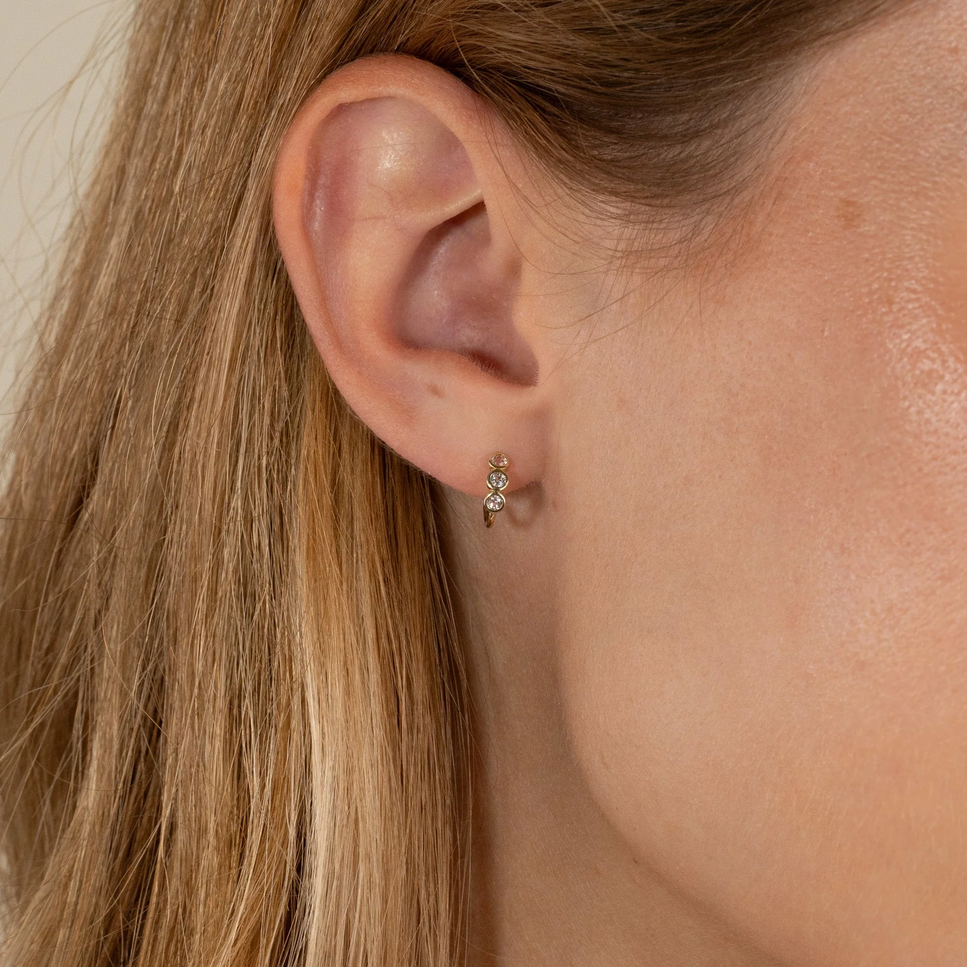 TRINITY WHITE TOPAZ SOLID GOLD EARRING - Image 6