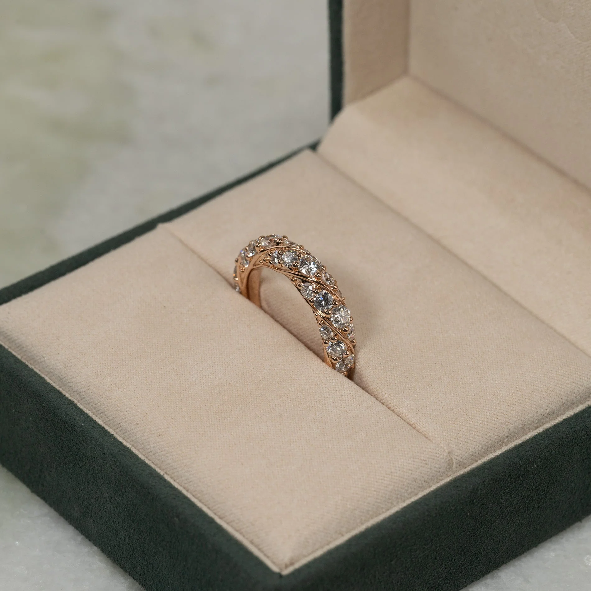 TWISTED ALLIANCE DIAMOND RING - 2.64ct - Image 4