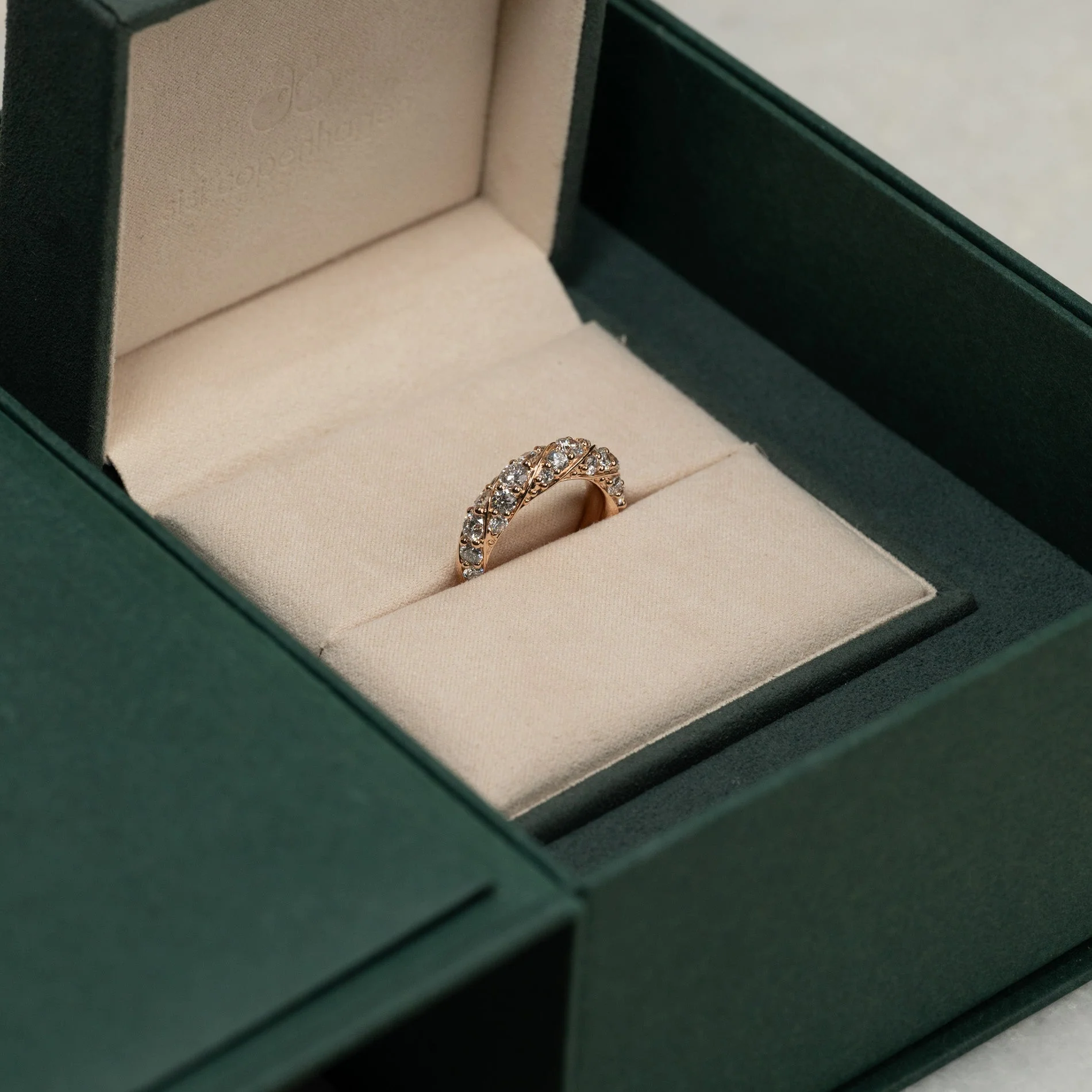 TWISTED ALLIANCE DIAMOND RING - 2.64ct - Image 9