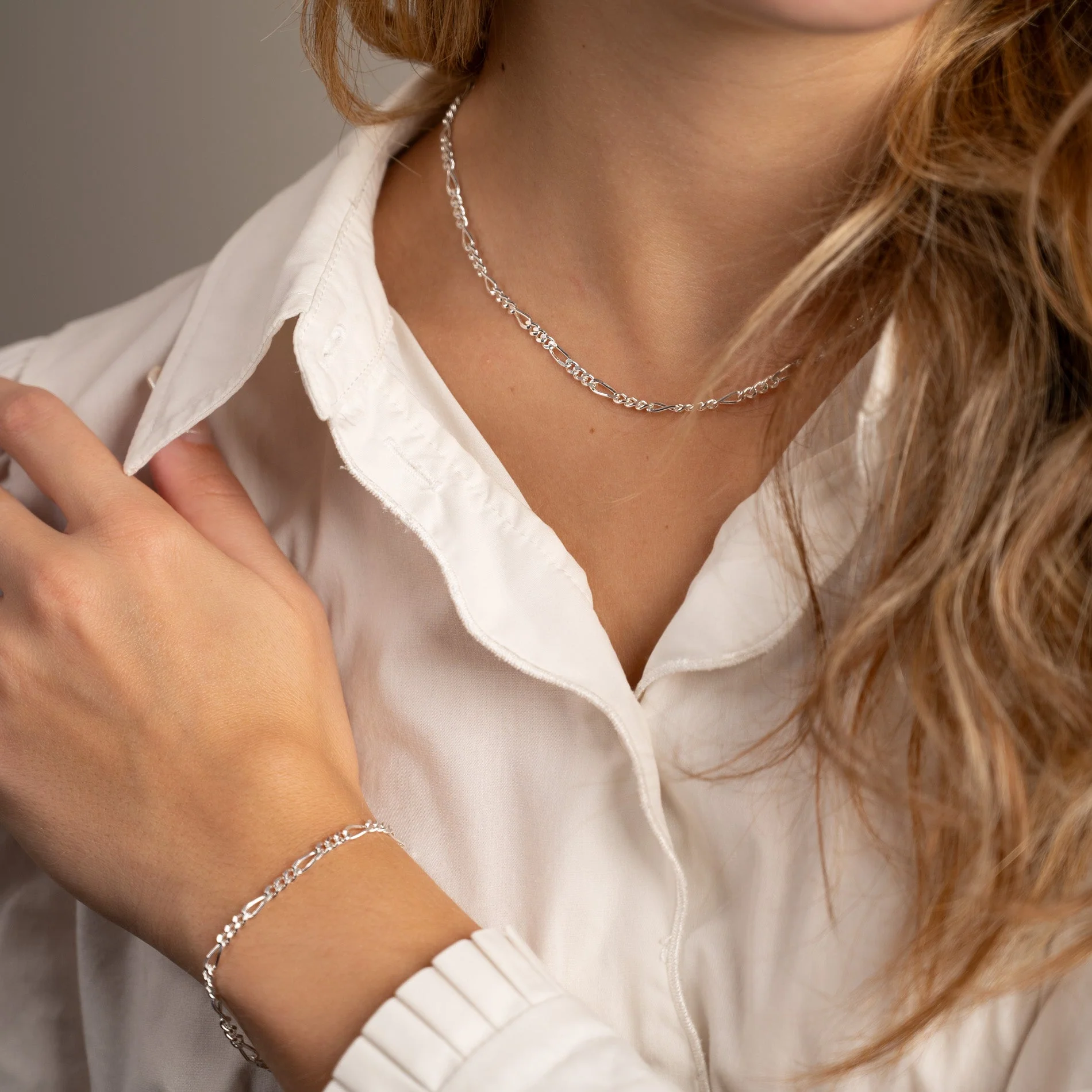 UMA MEDIUM FIGARO SILVER BRACELET - Image 7