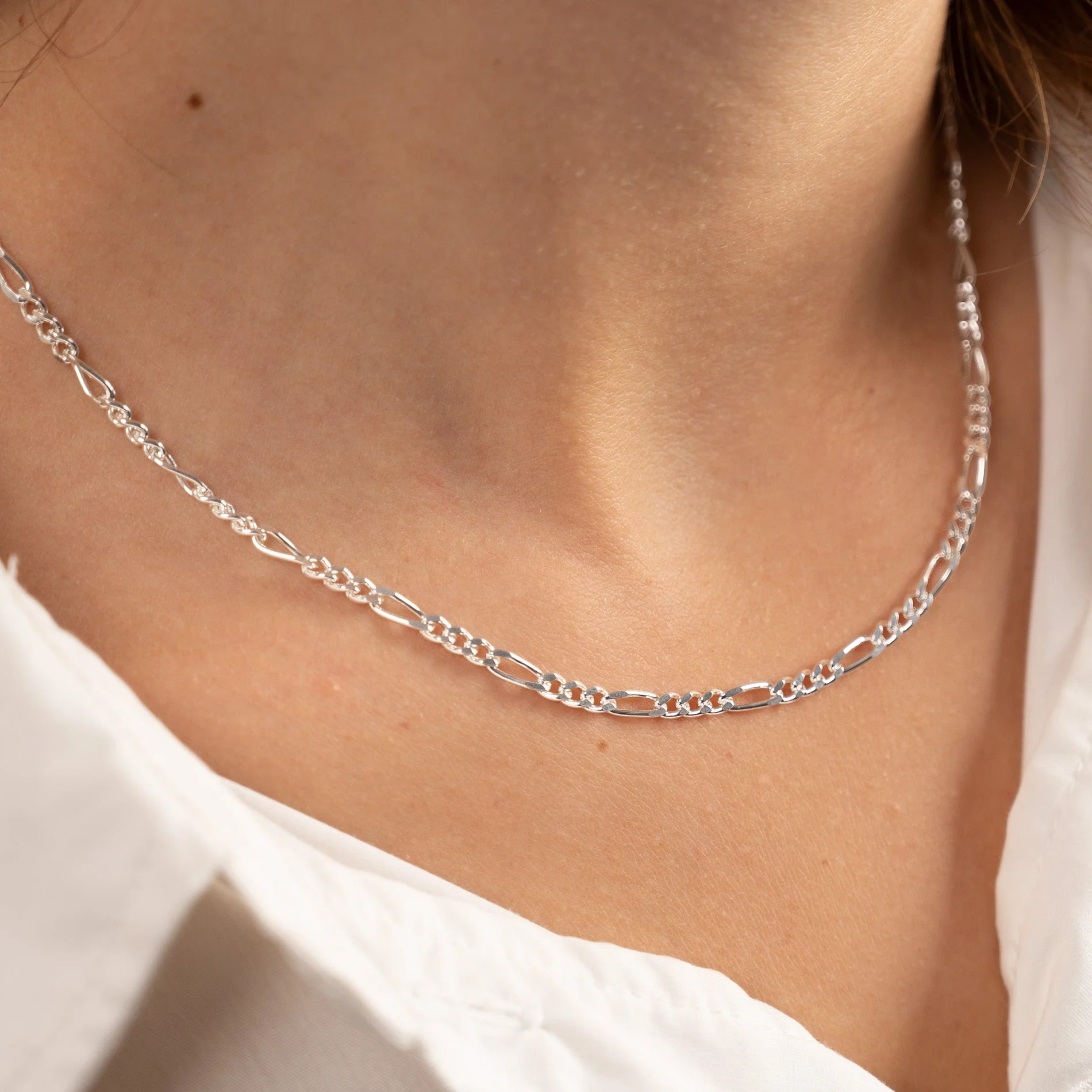 UMA MEDIUM FIGARO SILVER CHAIN - Image 4