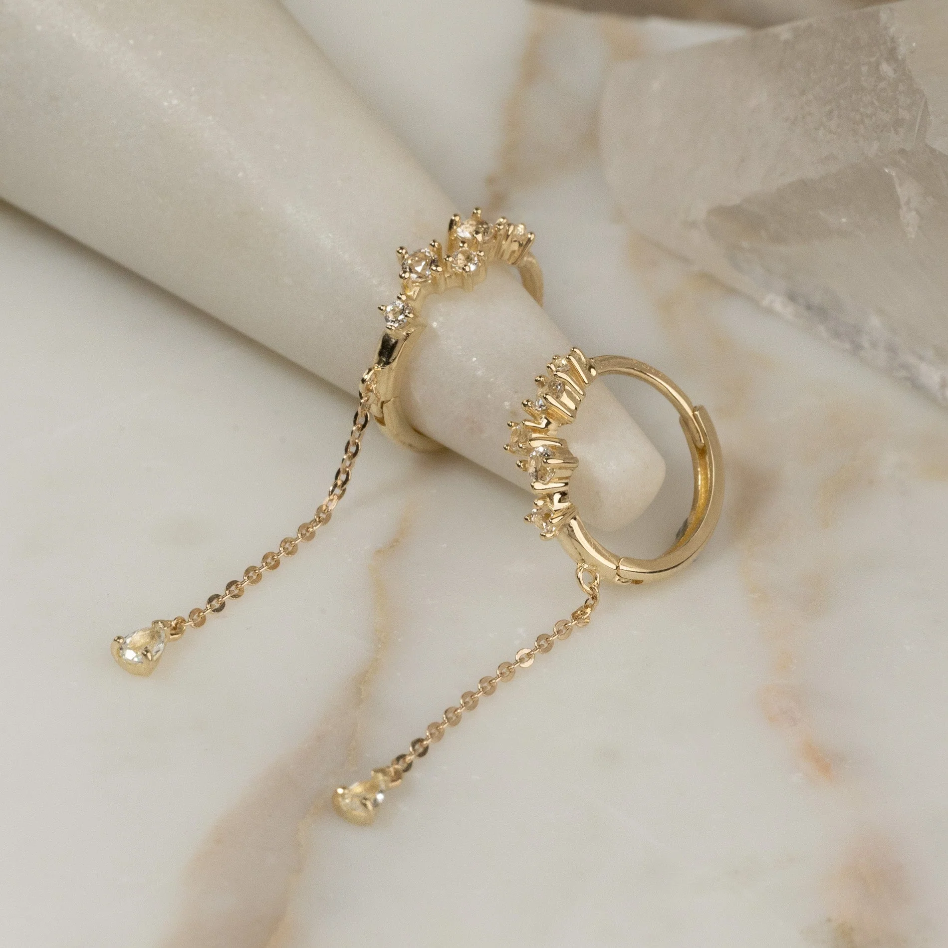 VALERIE WHITE TOPAZ SOLID GOLD EARRING - Image 5