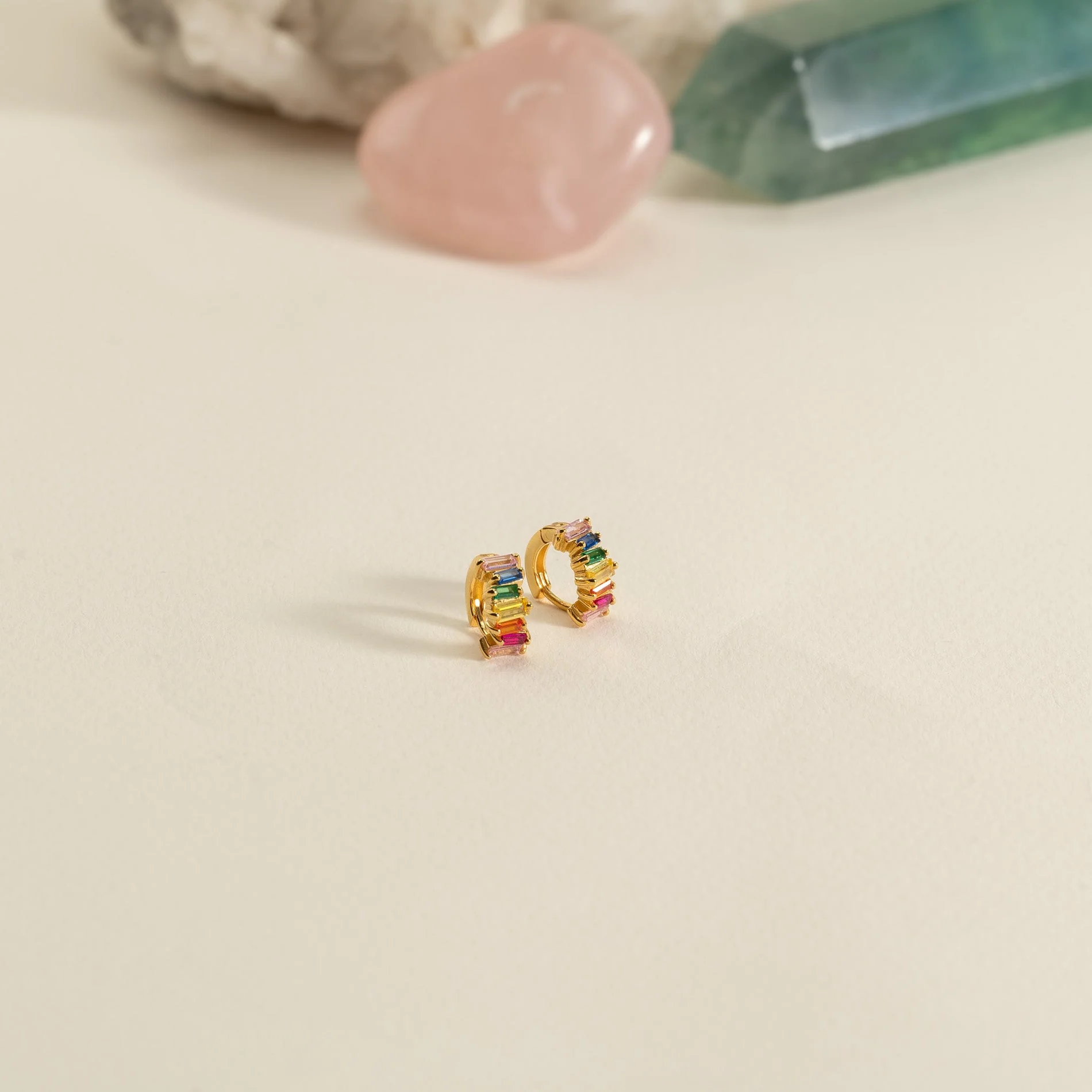 VANESSA RAINBOW GOLDEN CREOL EARRING - Image 7