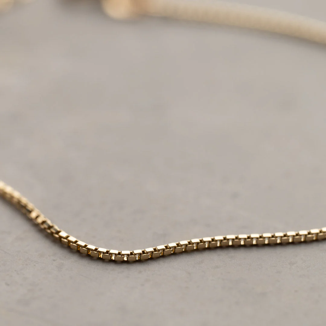 VENEZIA SOLID GOLD BRACELET - Image 3