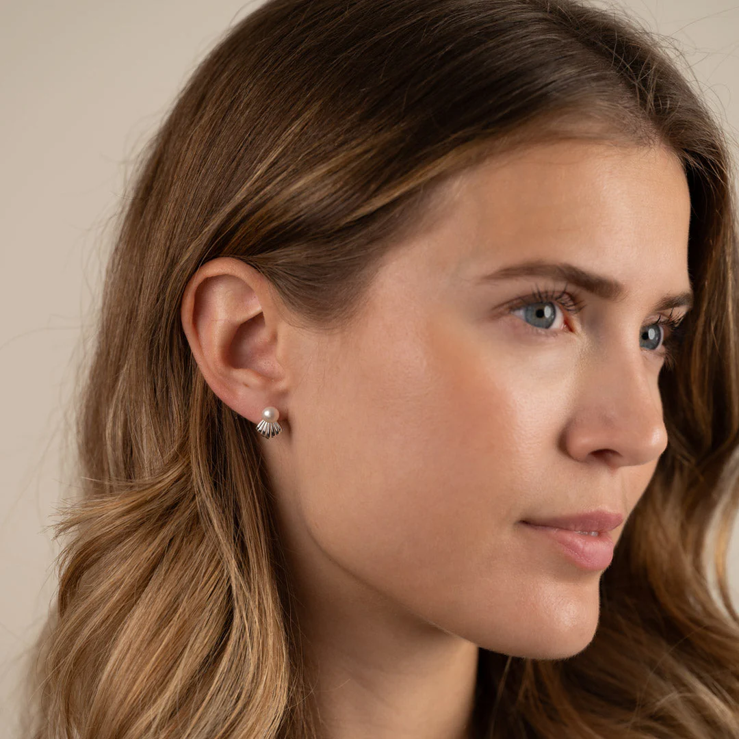 VENUS PEARL SILVER EARRING - Image 4