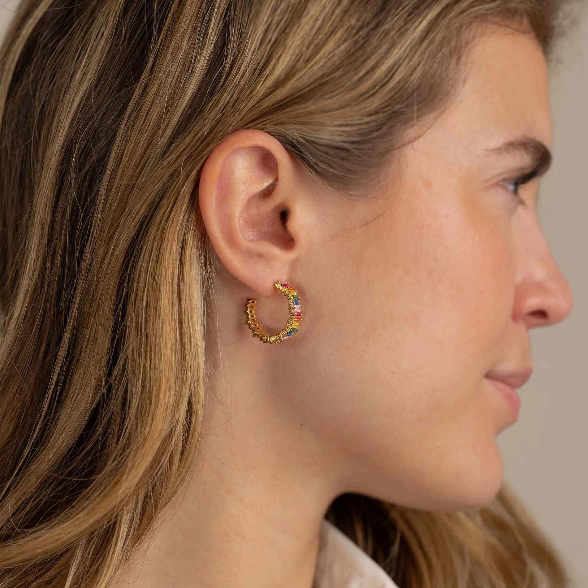 VERONICA RAINBOW GOLDEN CREOL EARRING - Image 5