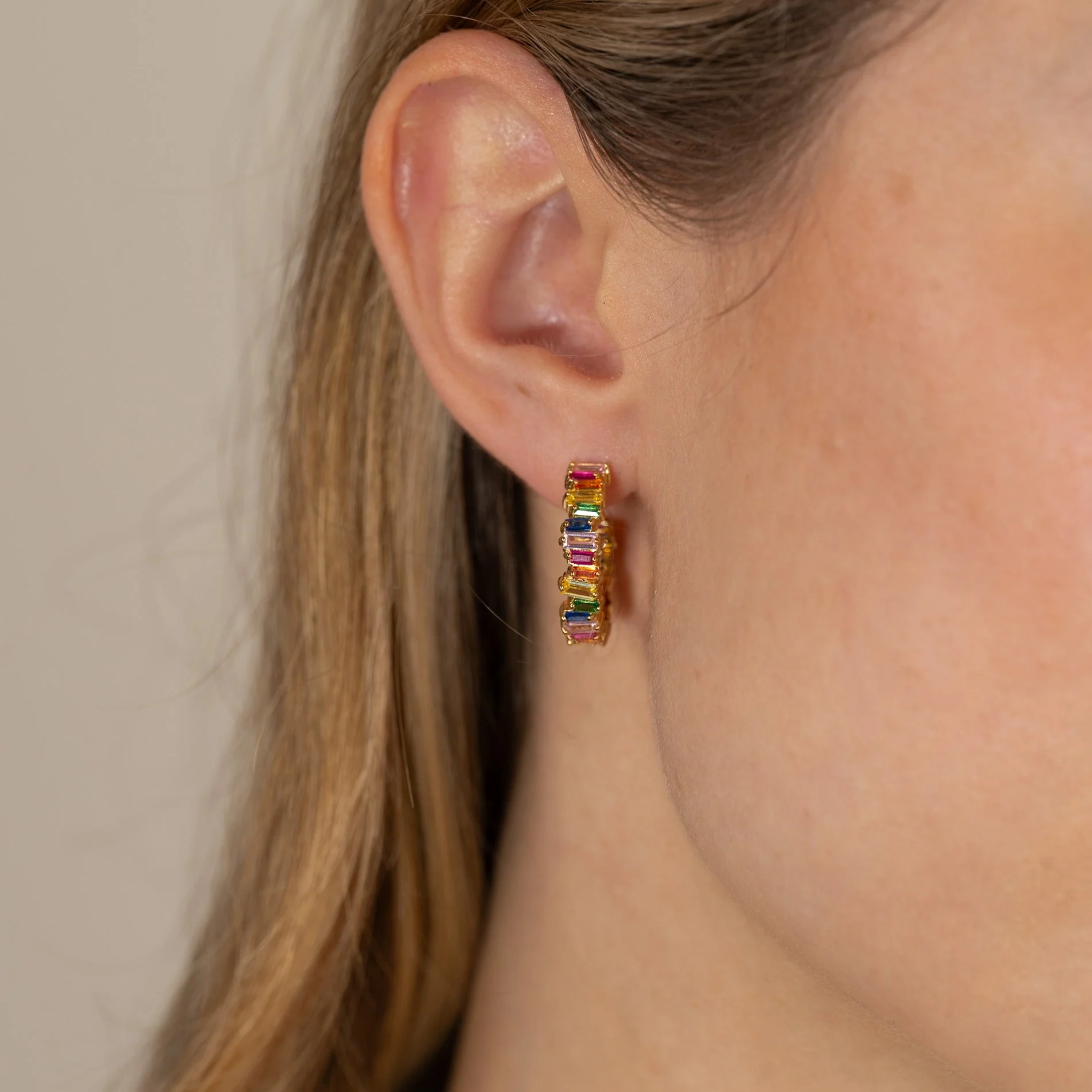 VERONICA RAINBOW GOLDEN CREOL EARRING - Image 7