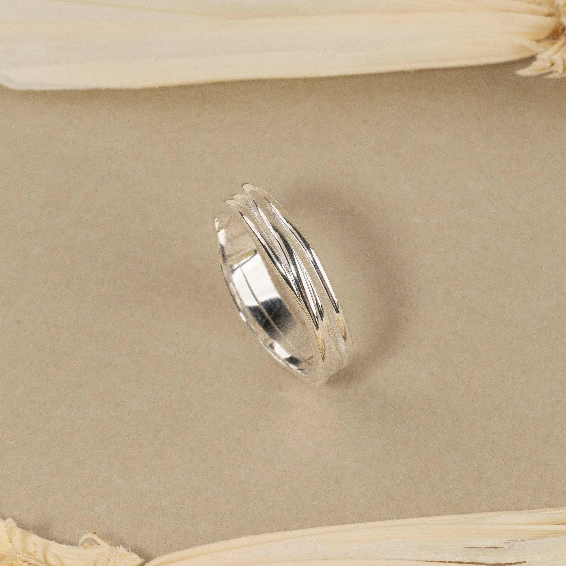 WILLOW SILVER RING - Image 3