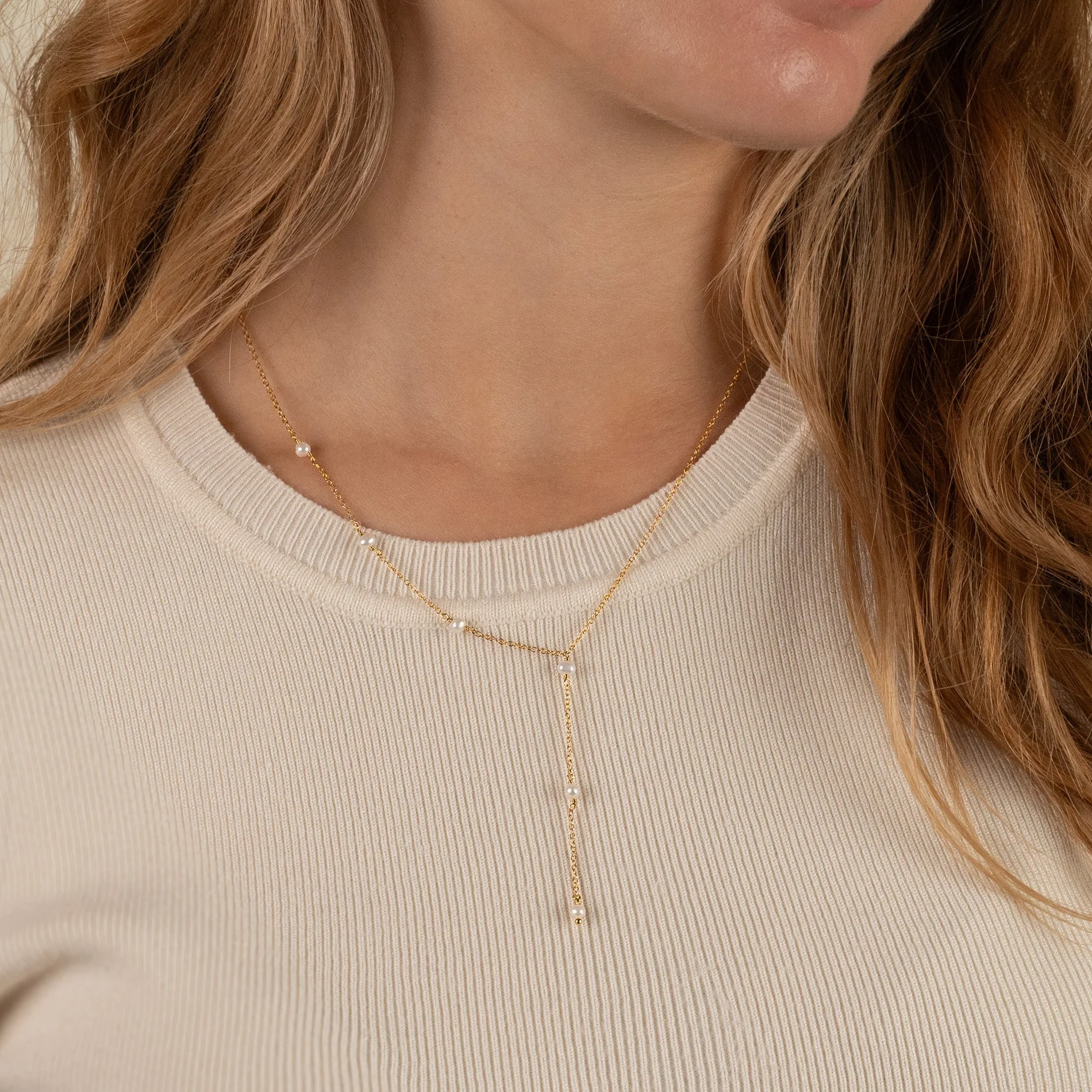 YASMIN PEARL GOLDEN NECKLACE - Image 2