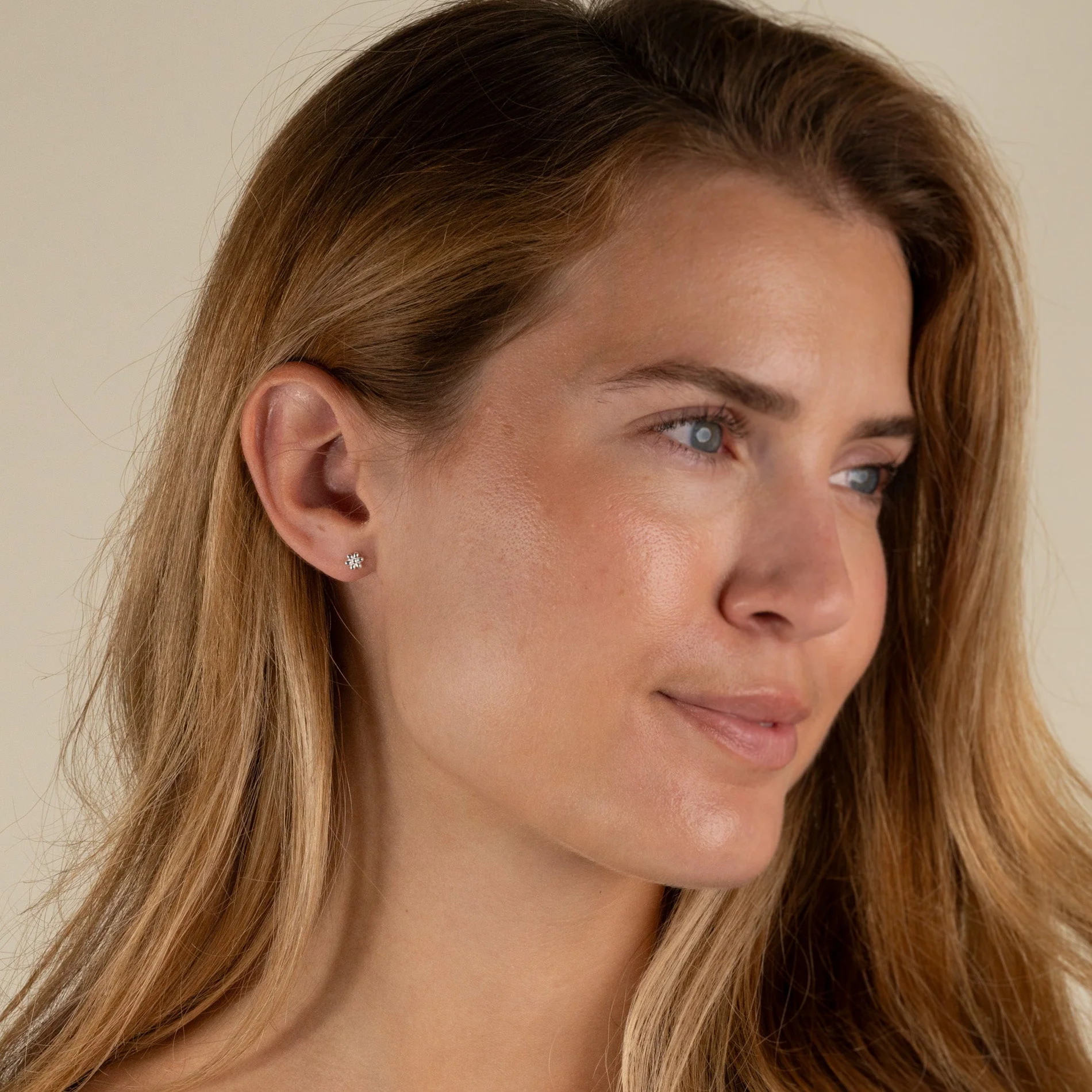 YDUN SILVER EARRING - Image 5
